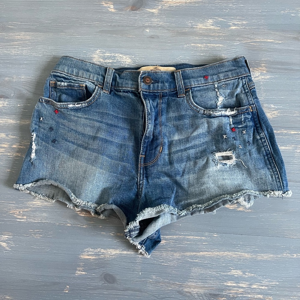 Hollister Size 7 Denim Shorts